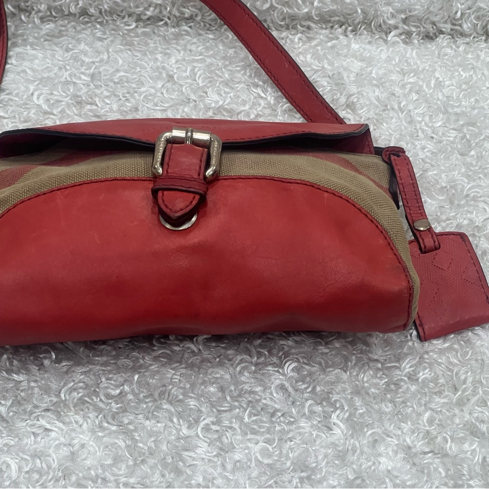 Burberry Henman House Check Crossbody Bag - Picture 6 of 16